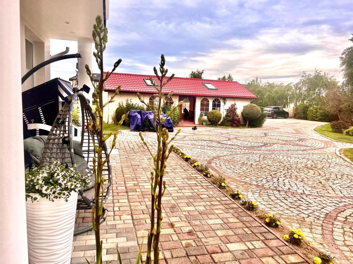 Villa Marlena Ustronie Morskie Exterior photo